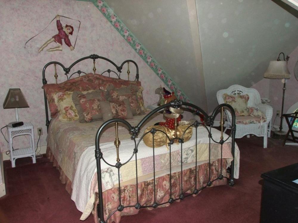 Robin'S Nest Bed & Breakfast San Andreas Δωμάτιο φωτογραφία